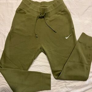 Nike joggers
